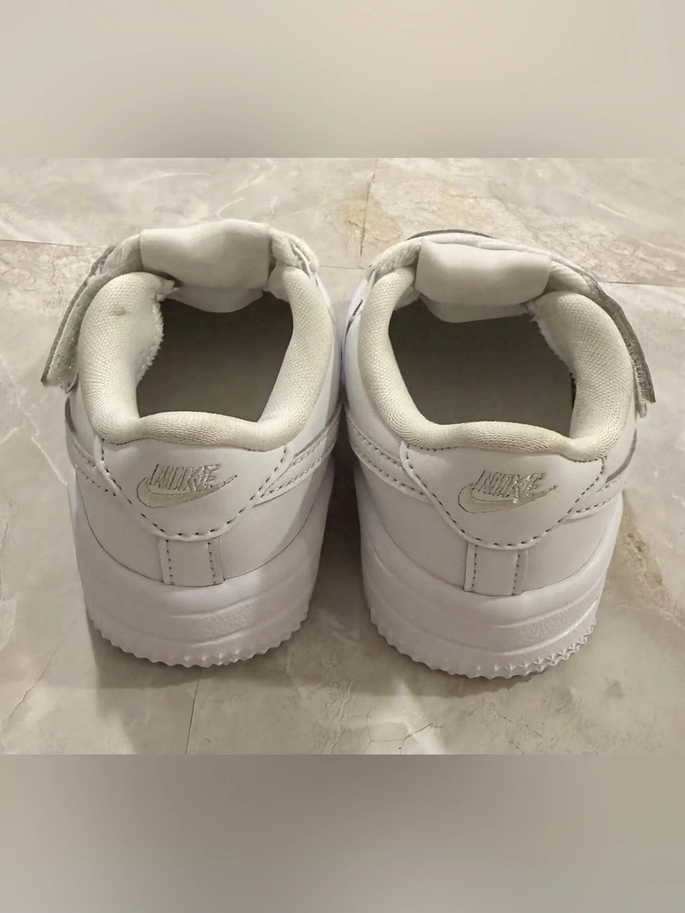 Nike Kids White Low-Top Sneakers